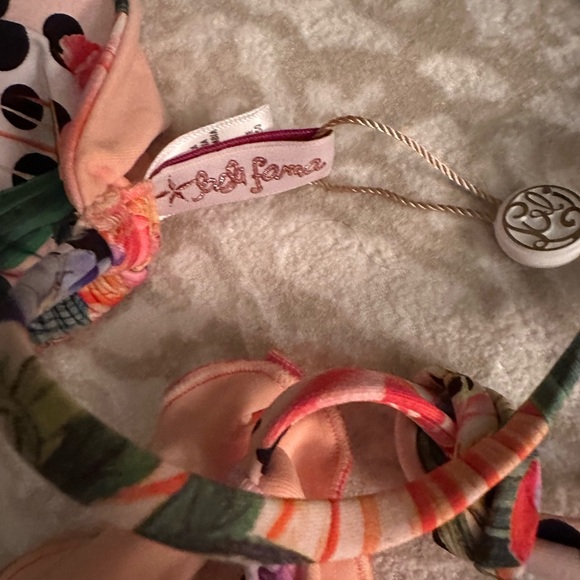 Brazilian Cut Floral Bikini - Picture 13 of 15